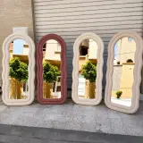 مرايا عصرية