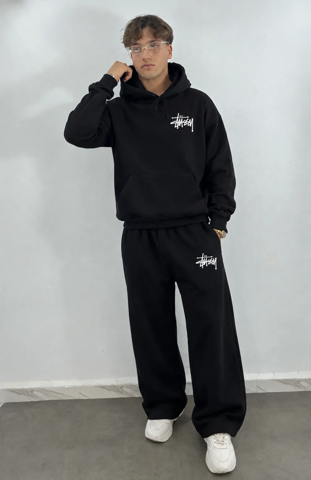Ensembles  tendance ( Stwd - Stussy - Essentials )