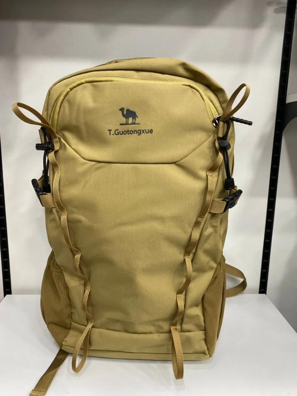 Sac à dos Camping et randonée 30 Litres