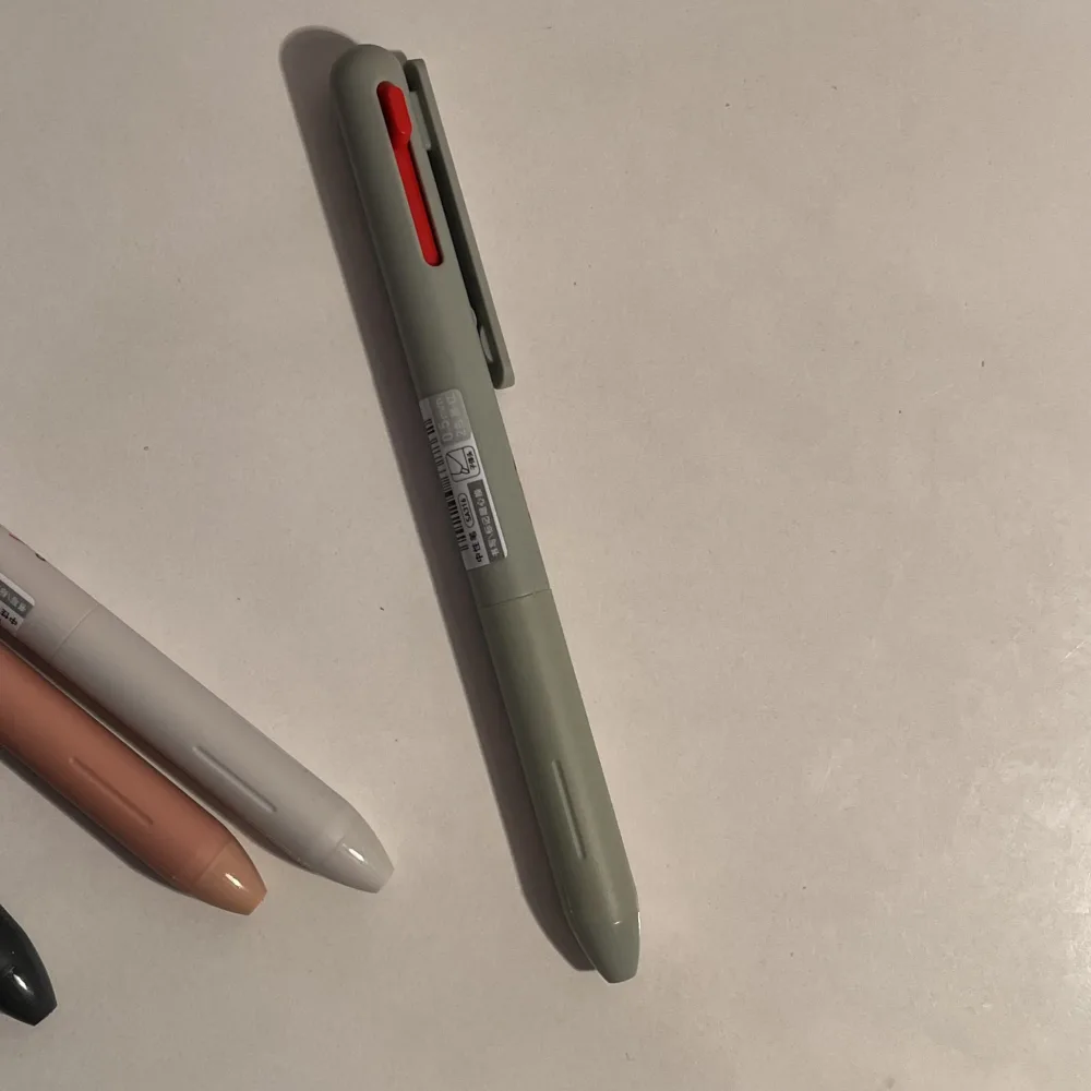 Multi pen