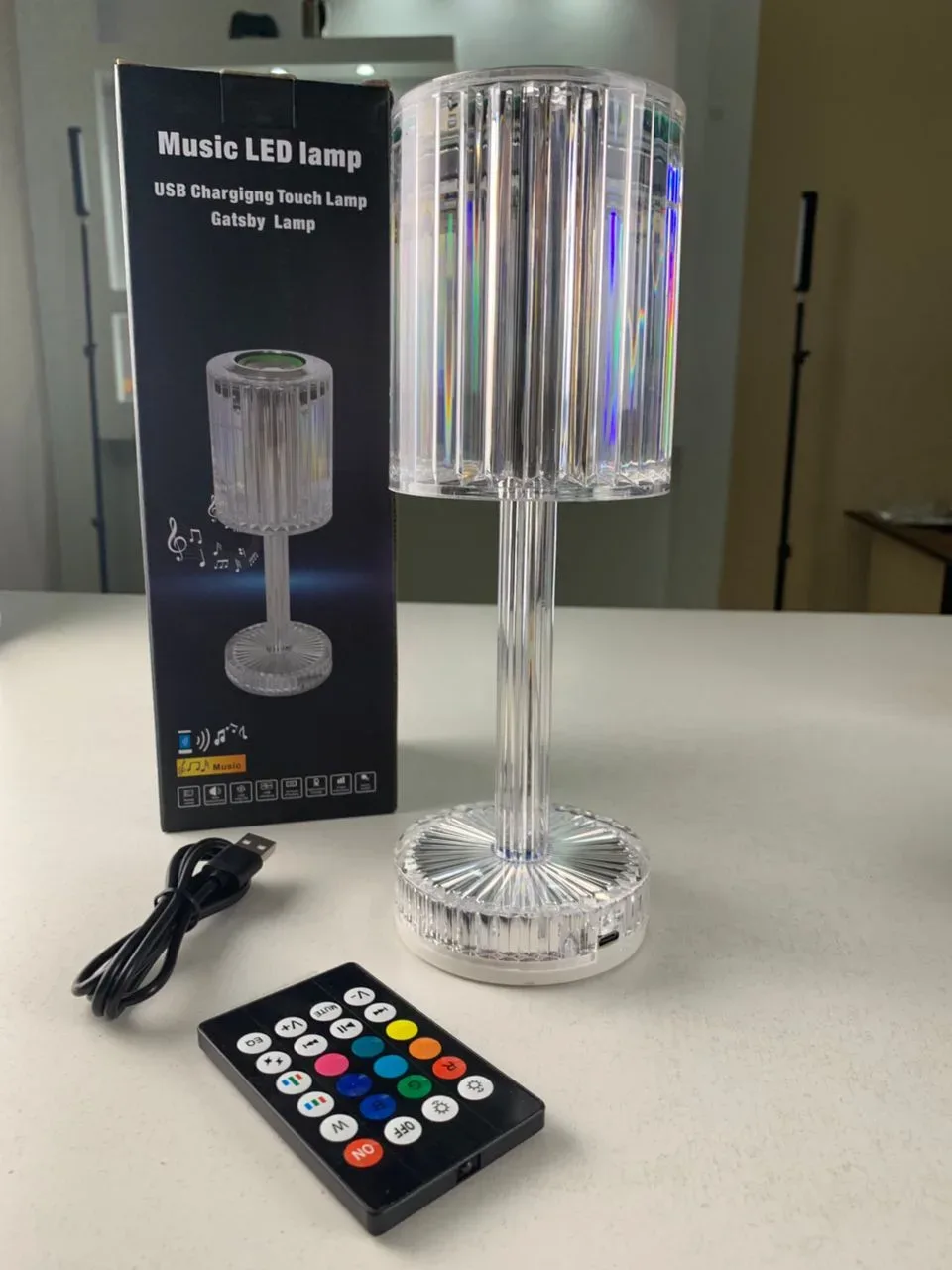 Lampe Cristal LED avec Haut-Parleur Bluetooth – مكبر صوت ومصباح كريستالي