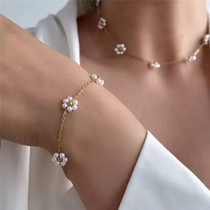طقم الوردة La Parure Fleur