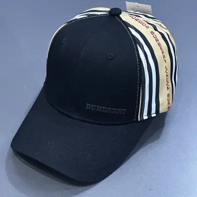 كاسكيطة باربيري Burberry