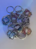 Hello kitty keychain