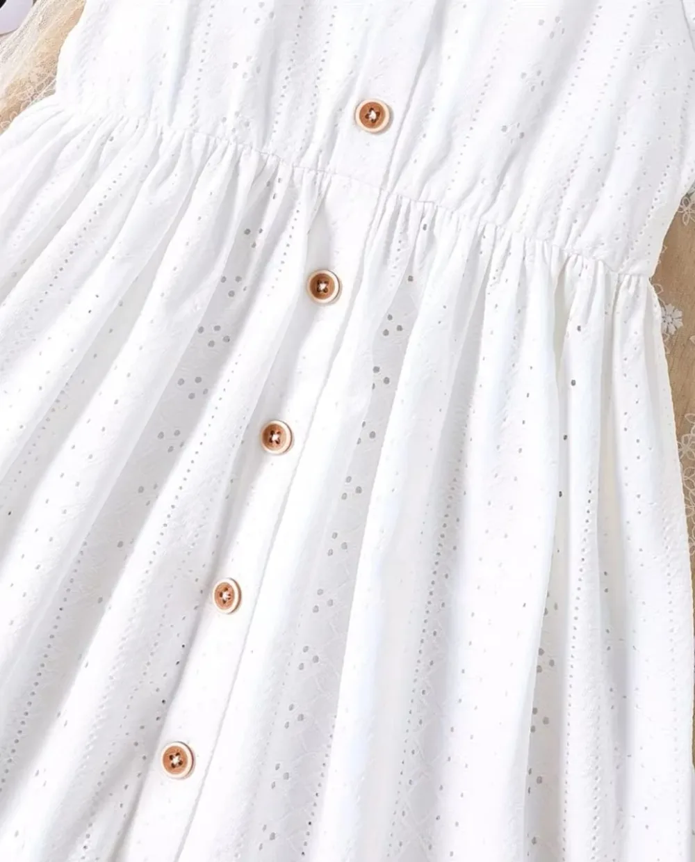 فستان "سحابة الصيف" الأبيض (White Cloud Dress)