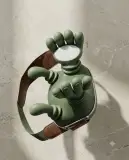 جهاز  مساج على الرقية والكتفين