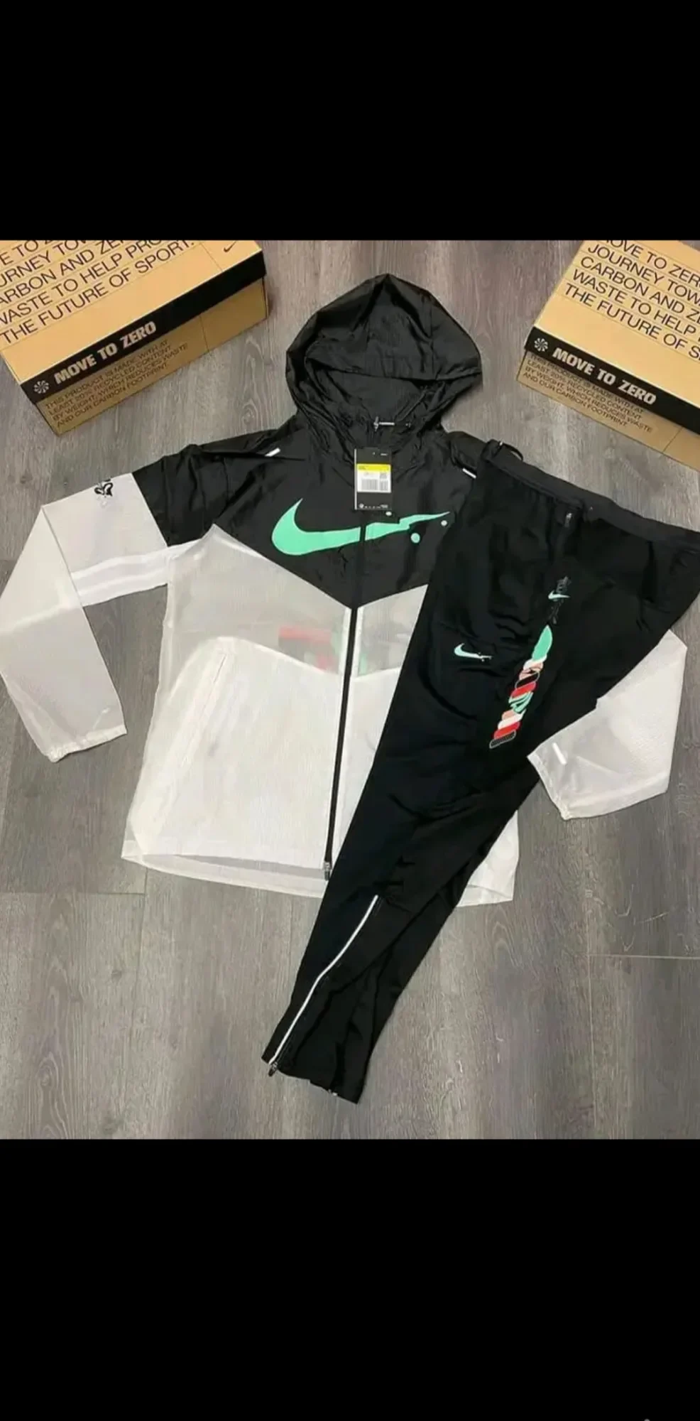 Nike Tokyo Windrunner