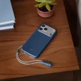 Beats iPhone  Kickstand Case
