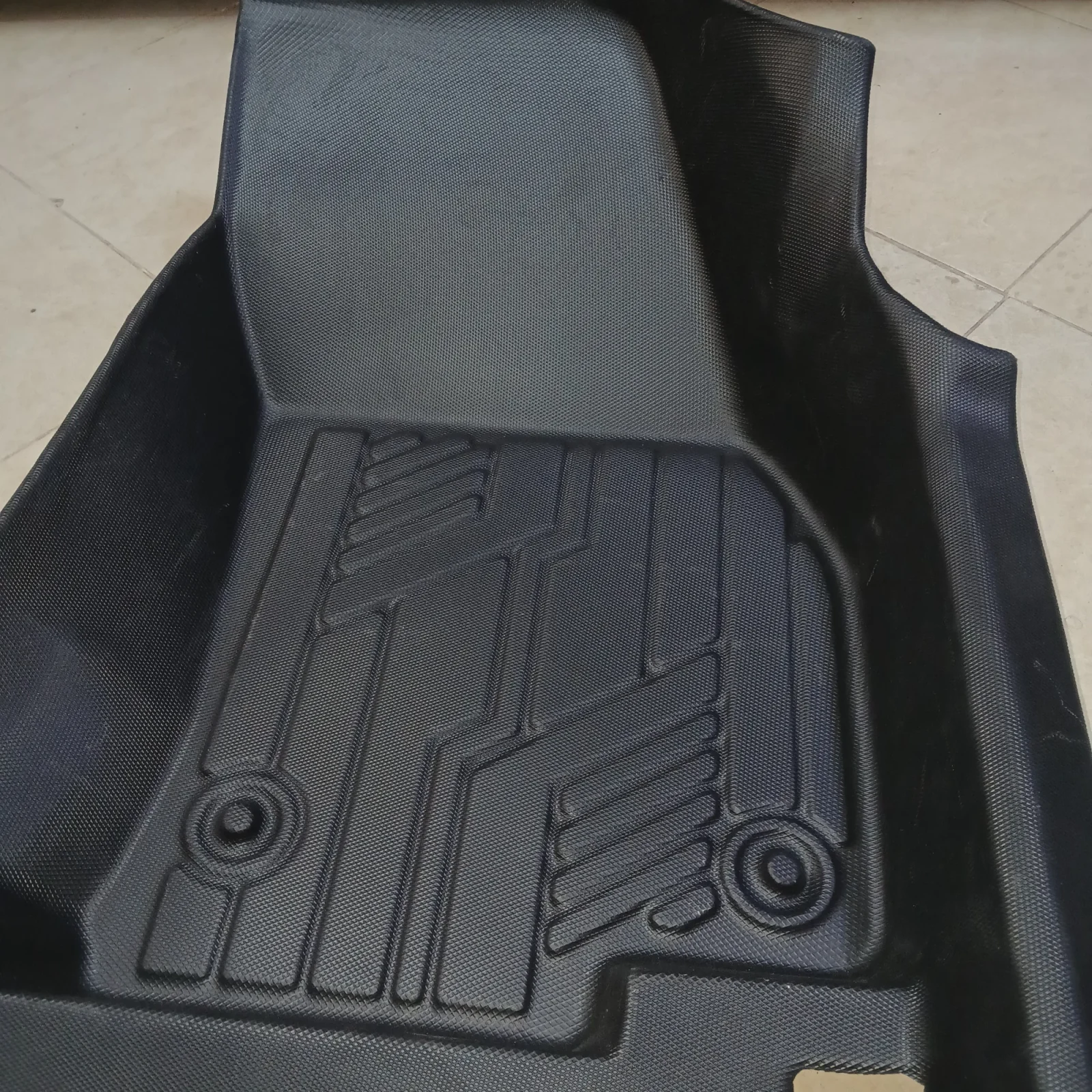 Tapis 7D carbone