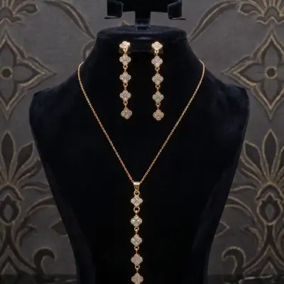 ENSEMBLE VAN CLEEF  2 PIECES EN ACIER INOXYDABLE