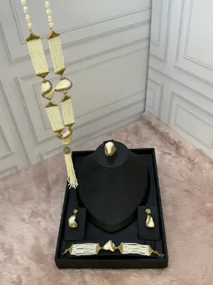 طقم الصدف الملكي