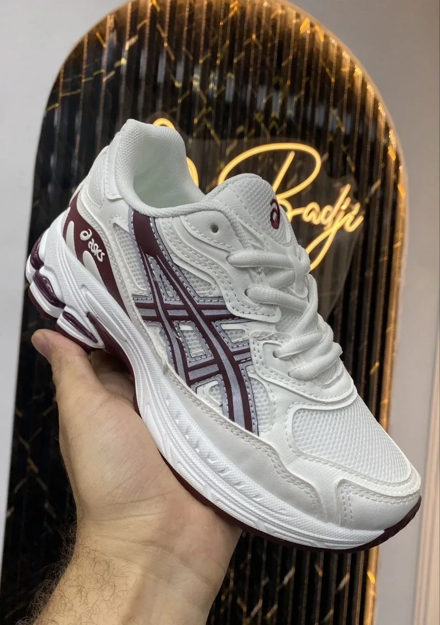 حذاء ASICS بأربع ألوان عصرية - مقاسات من 36 إلى 40 للبنات والأولاد