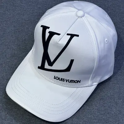 كاسكيطة لويس فويتون Louis Vuitton