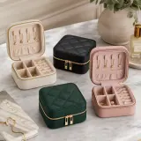 💍 Écrin à Bijoux Compact – Simili Cuir Matelassé