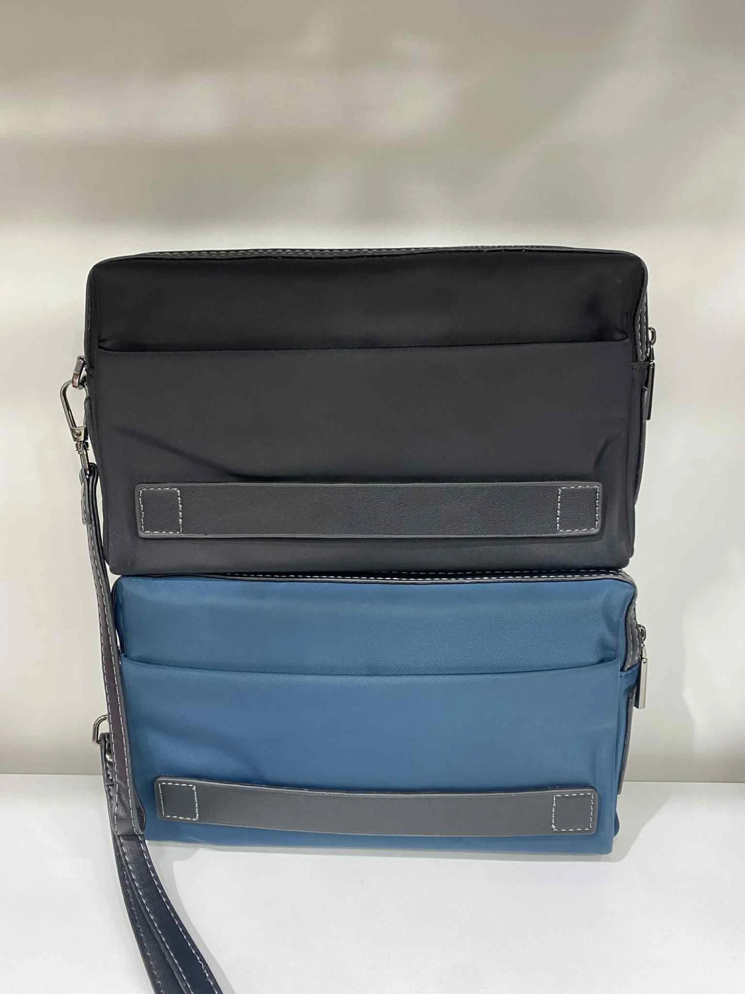 Pochette en toil oxford