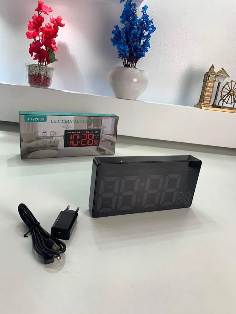 Horloge Murale Arabic Numérique LED avec Jour et Date – ساعة رقمية بالعربية مع اليوم والتاريخ