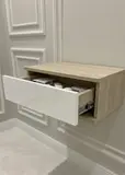 Table de nuit mural مغلقة