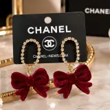 Boucles d'oreilles CHANEL