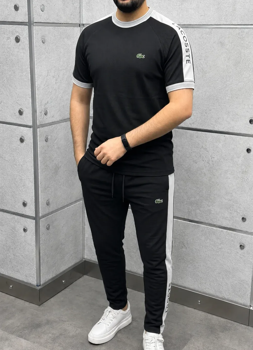 Ensmble Lacoste Good