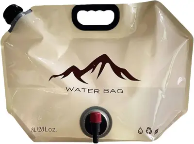 Ce sac à eau pliable de 8 litres