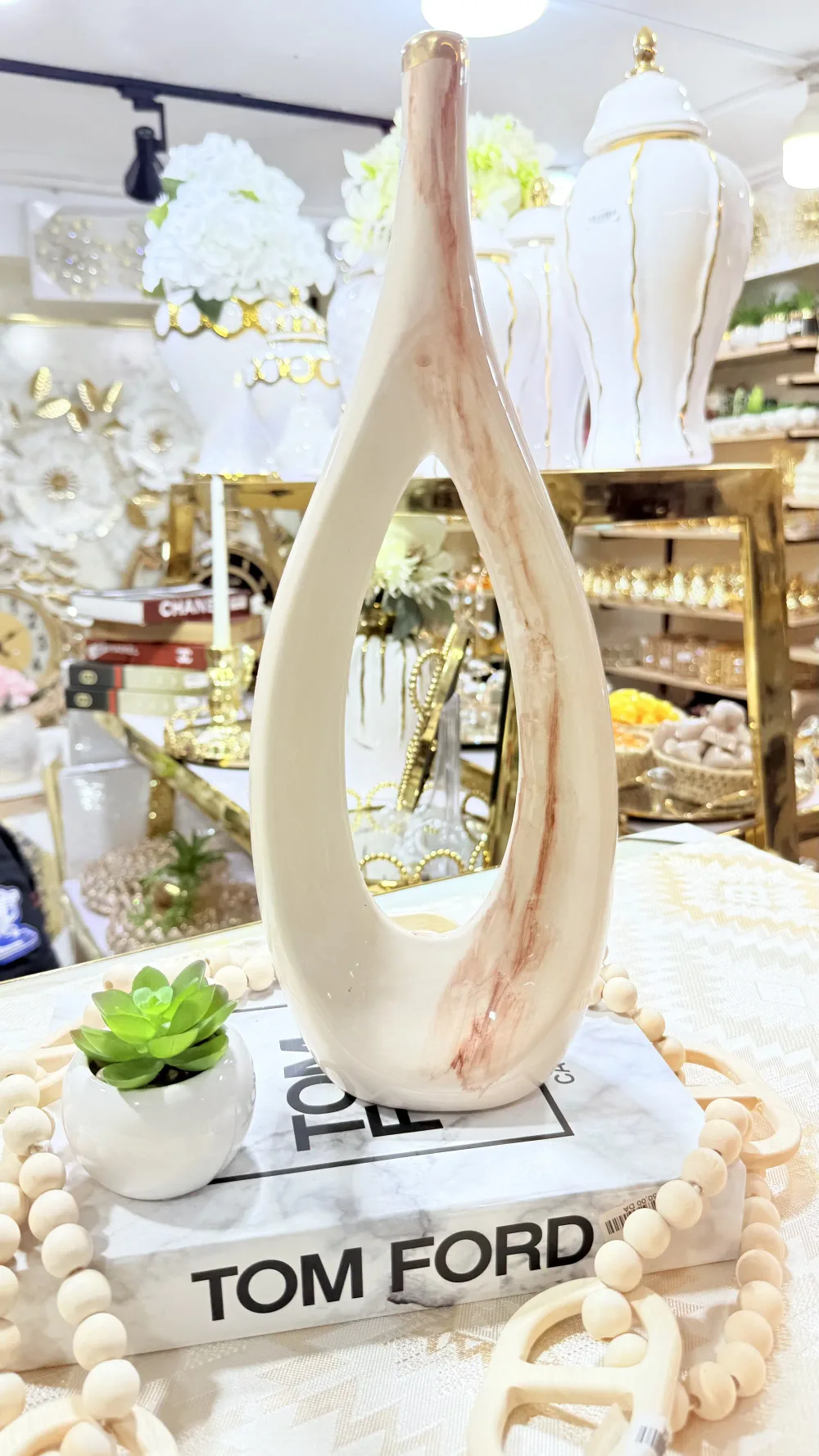 Vase scultra