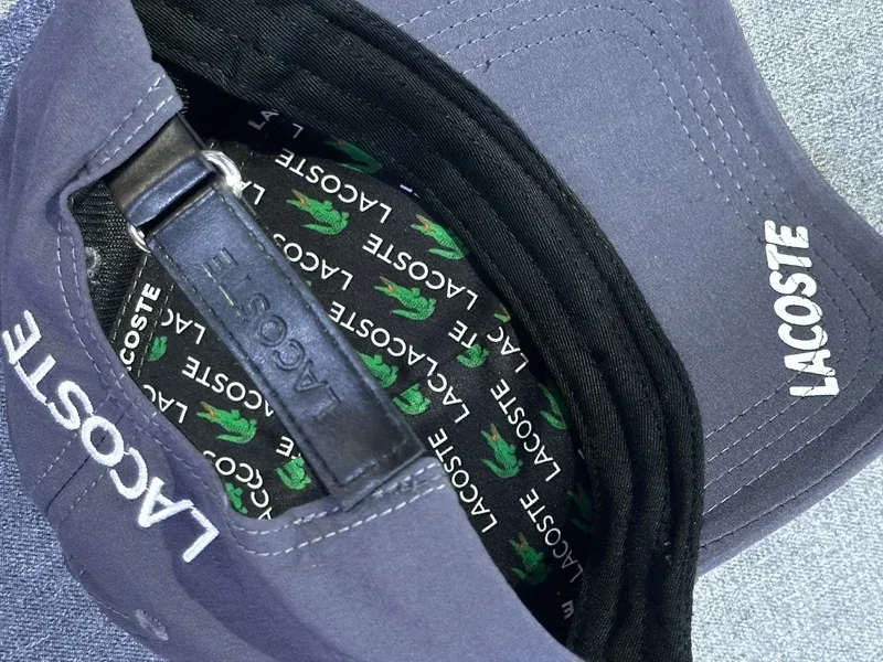 كاسكيطة لاكوست Lacoste