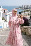 فستان بتلات الكرز – احتشام يلامس الفن