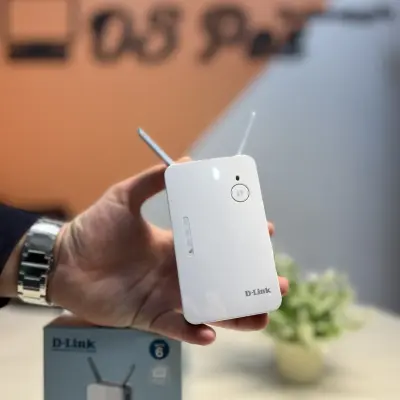 D-Link Eagle Pro AI E15 – Répéteur Wi-Fi 6 AX1500
