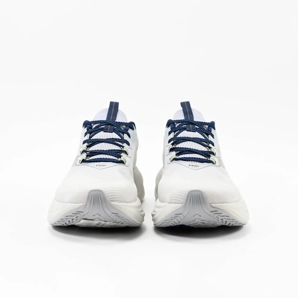 PEAK SHOES