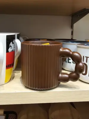 ☕ MUG SCULPTÉE POIGNÉE BOULES - MARRON CHOCOLAT