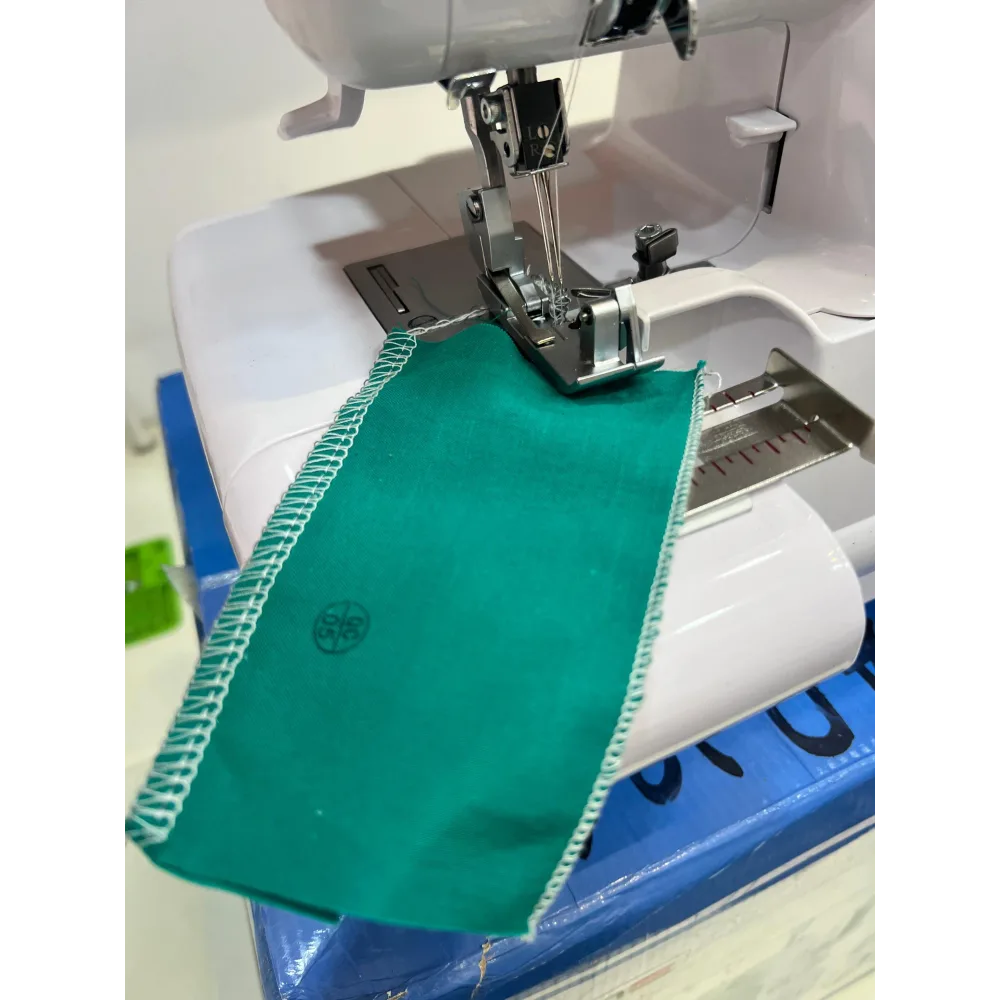 نشط Machine à Coudre Surjeteuse ACME 320