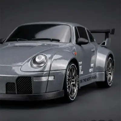 سيارة Porsche 911 الكهربائية للأطفال 🏎️⚡