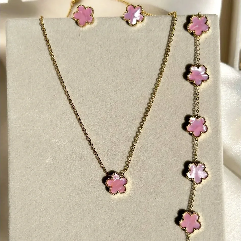Parure florale élégance