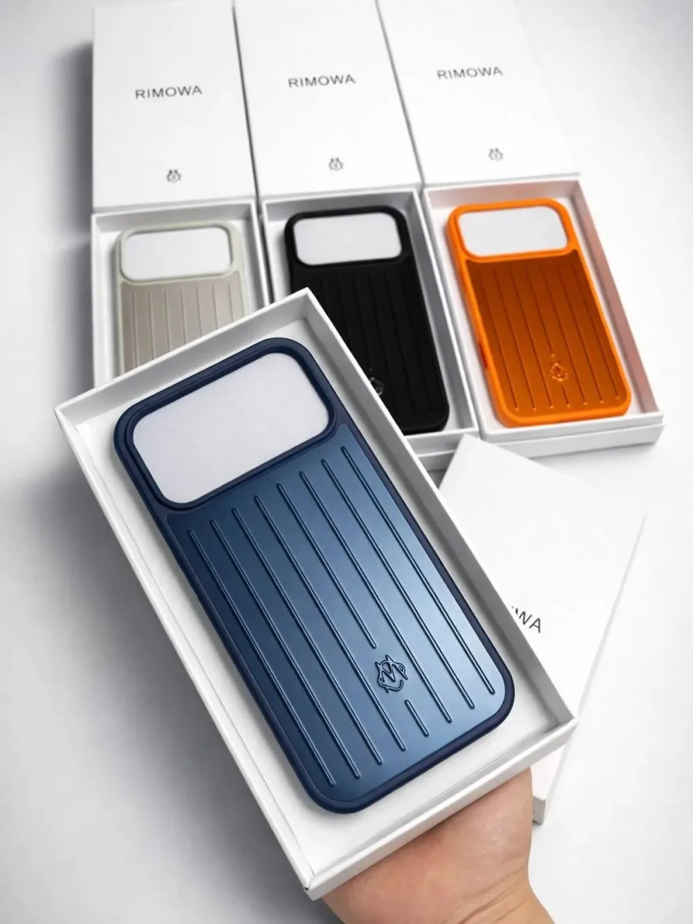 17 Antichoc RIMOWA iphone