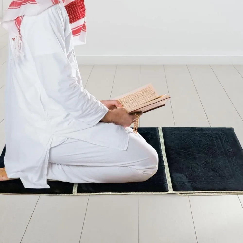 Tapis de Prière Sultan Pliable avec Dossier et Poche Arrière V2 – سجادة صلاة سلطان قابلة للطي مع مسند ظهر