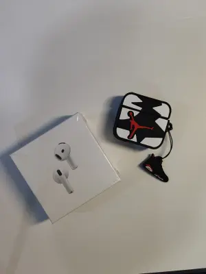 Airpod 4 + antichoc