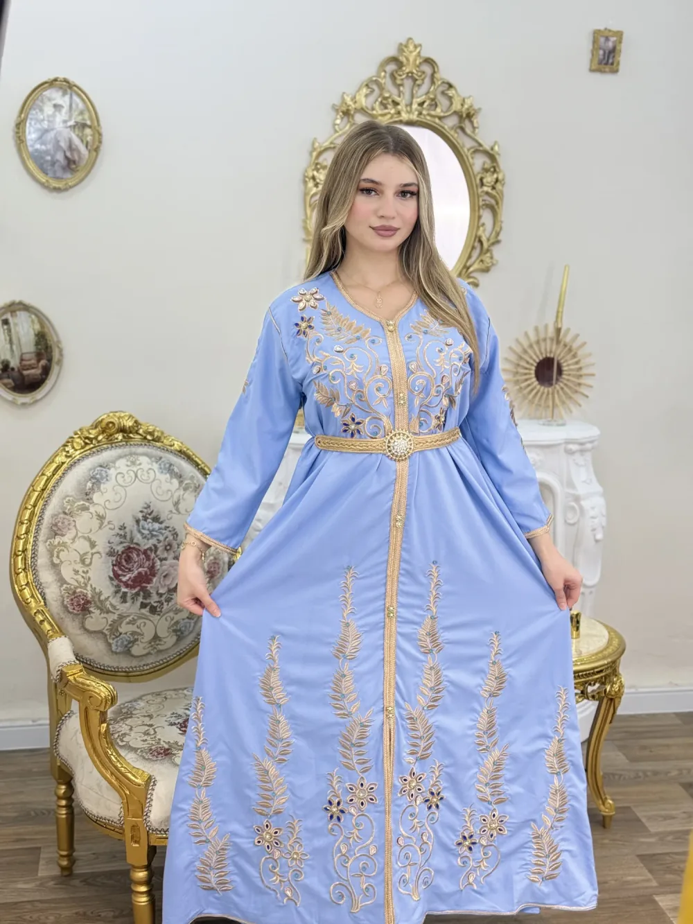 قفطان الريشة