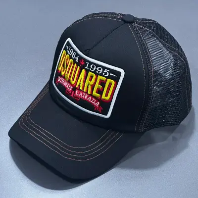 كاسكيطة ديسكوارد شبكة DSQUARED لون اسود