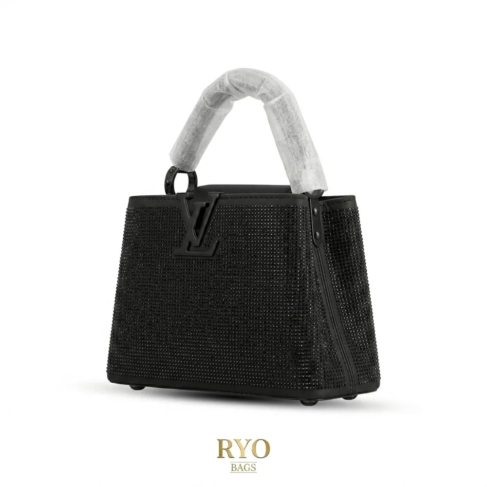Louis Vuitton Capucines Noir