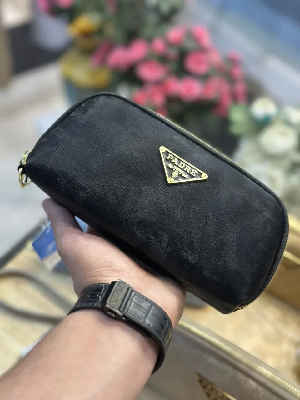 Pochette Élégante Velour