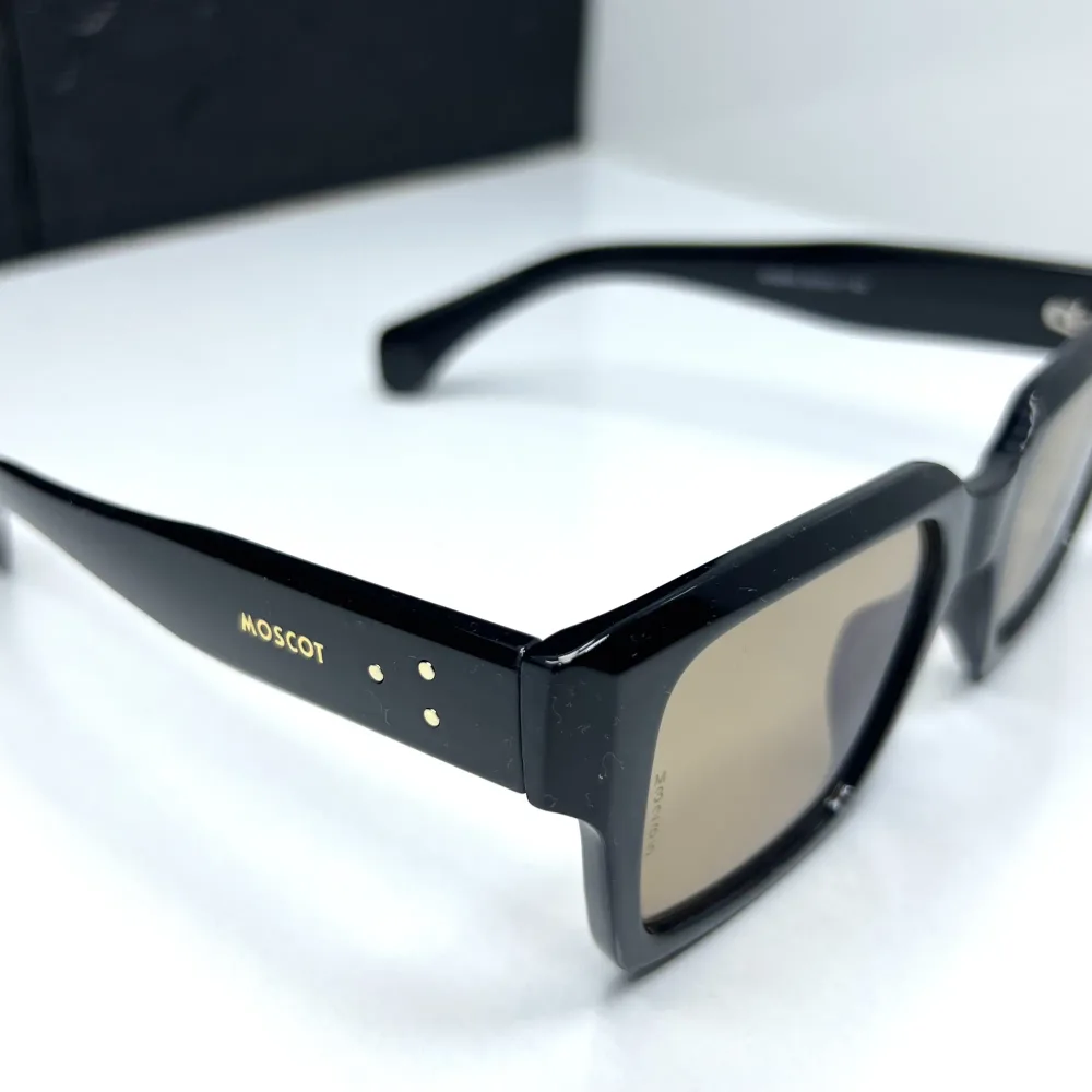 MOSCOT 2026