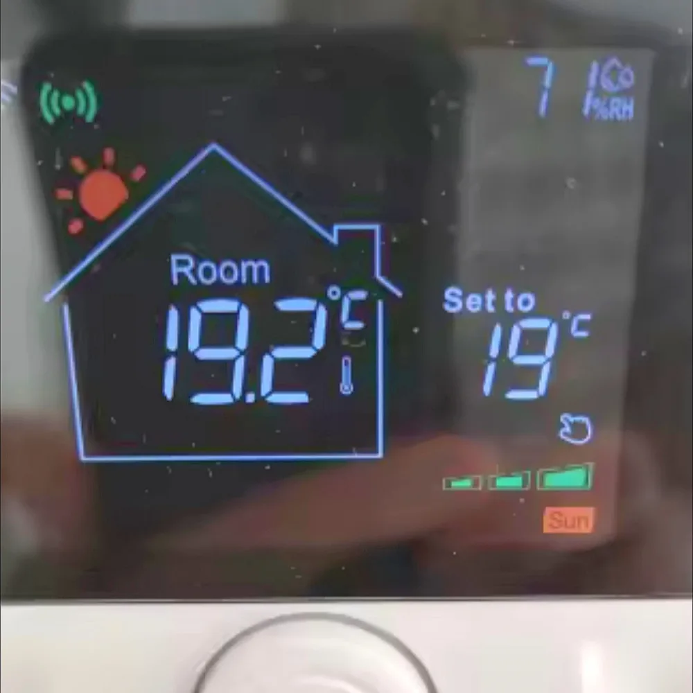 Thermostat connectée avec récepteur RF 433 Ghz