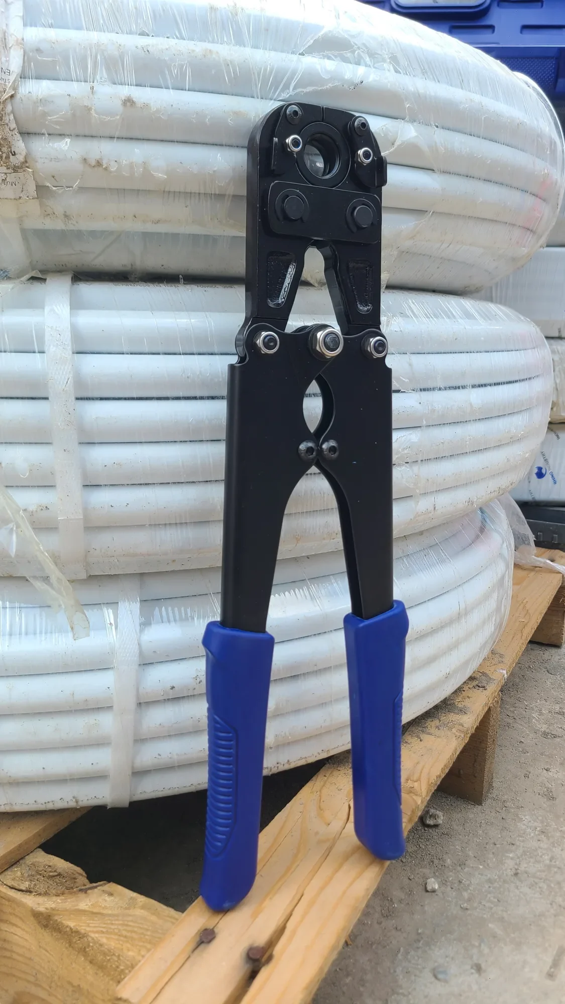 Pince à sertir professionnelle