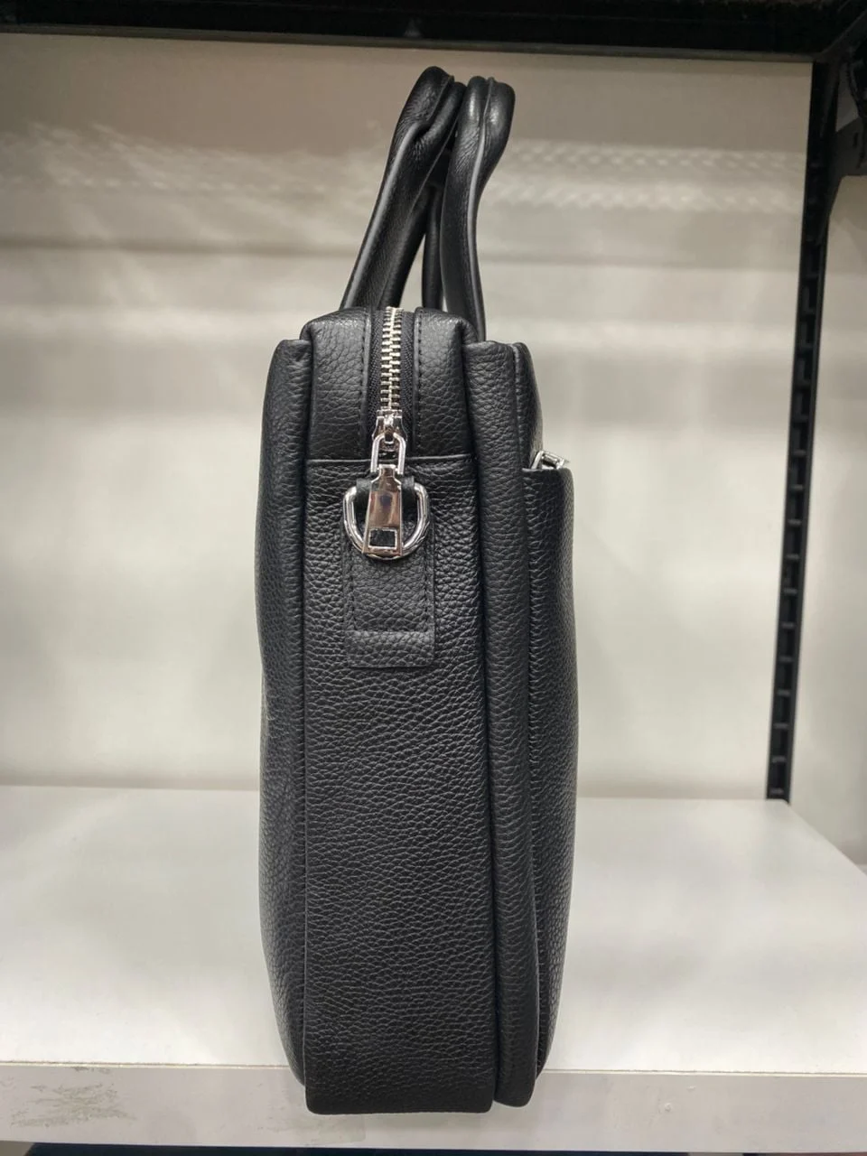 Cartable APPLE en cuir véritable