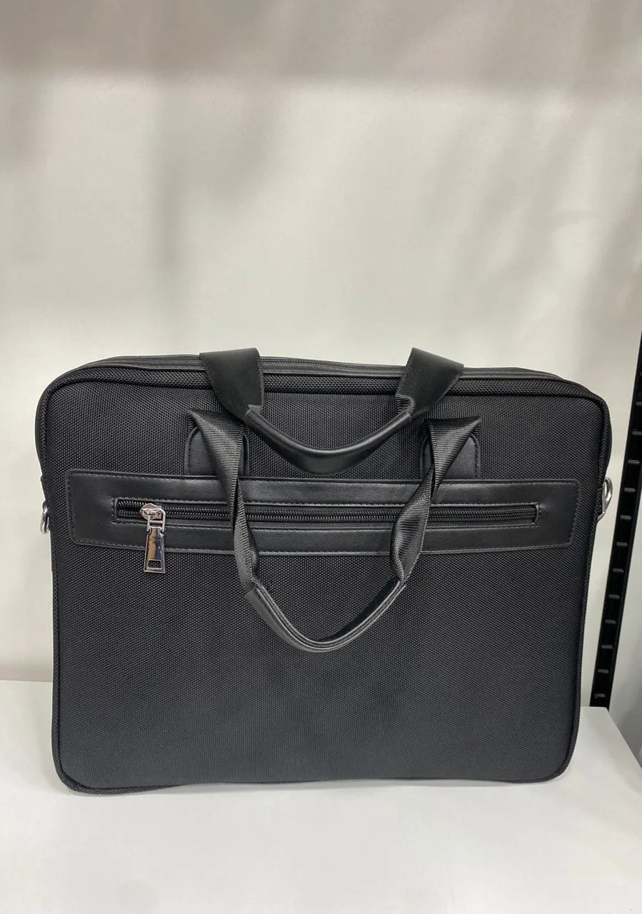 Cartable élégant multipoches
