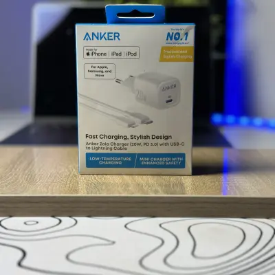 Anker Charger 20W Tc-Iphone
