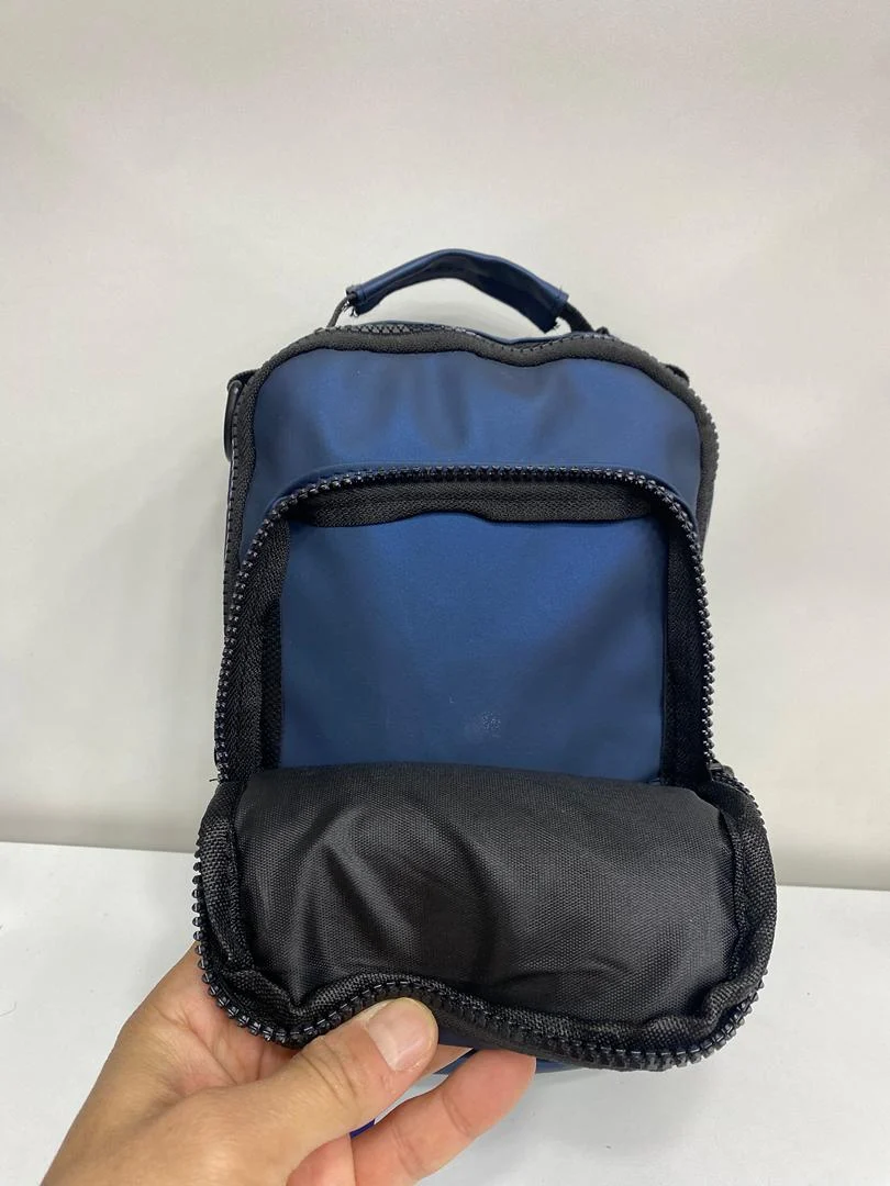 Sacoche imperméable avec port USB