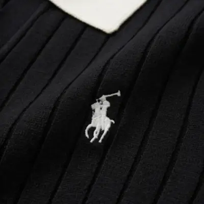 T-shirt polo