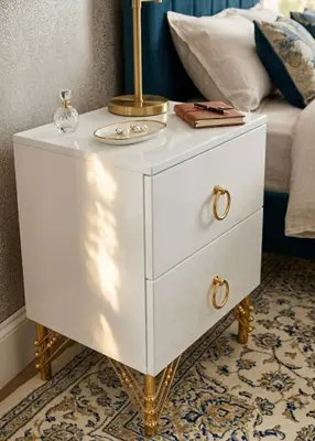 Table de nuit الأرضي