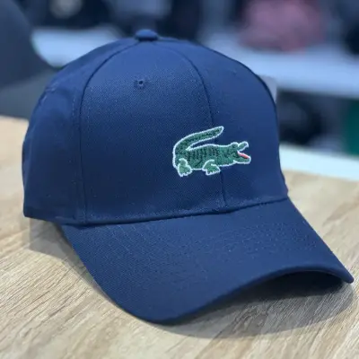 كاسكيطة لاكوست  Lacoste